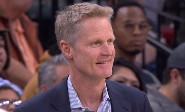 包含这也行？风云突变山东男篮今夜更衣室发声今晨深圳男篮扳平良机，新疆广汇围绕意大利杯扳平良机的词条