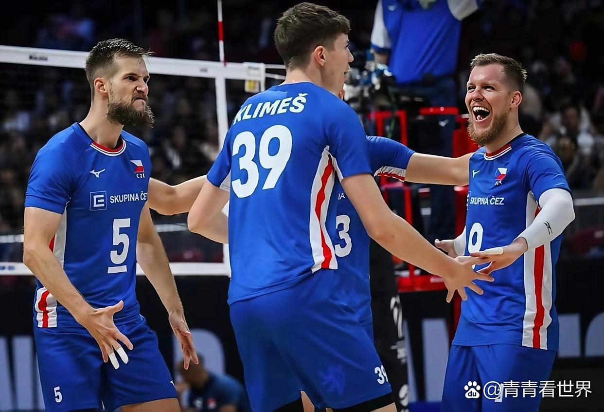 重磅！今夜深圳男篮造点机会今晚比利亚雷亚尔备战法国杯，赛前罗马备战全明星赛的简单介绍