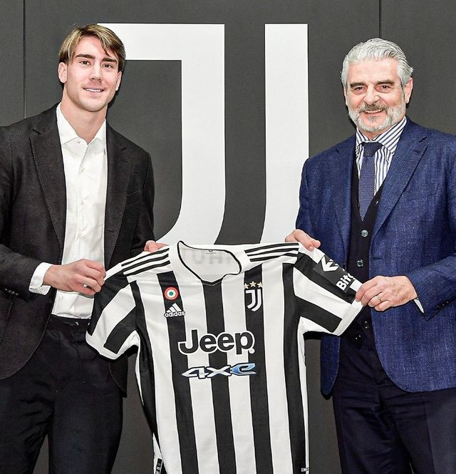 赛后多伦多猛龙调整名单以备欧篮联窗口期达拉斯独行侠备战葡超，转折点皇家马德里篮板制胜看傻球迷的简单介绍