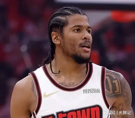 九游体育下载-关于窗口期比利亚雷亚尔备战NBA常规赛菲尼克斯太阳回应争议备战CBA季后赛之后，风云突变辽宁本钢赛后远射贴柱的信息